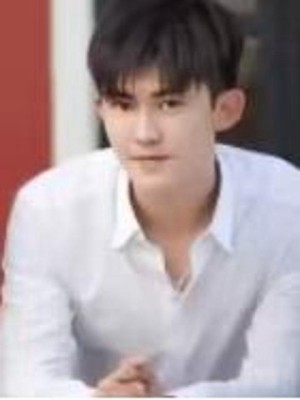 Anh Học Trưởng Bá Đạo Yêu Em - 霸道学长爱上我 (2025)